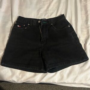 Vintage Tommy jorts